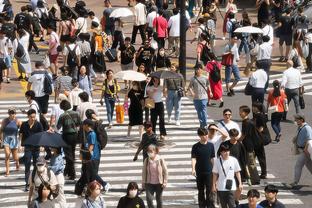 高开低走！林庭谦上半场21分下半场仅3分 全场17中7拿24分5板9助